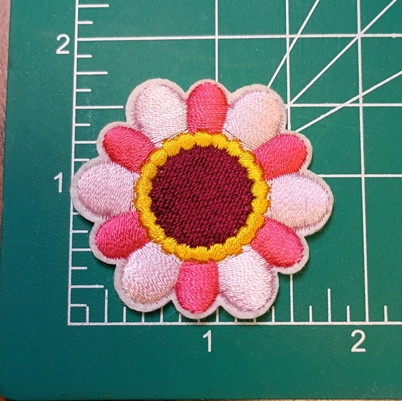 Hot Topic Other - 2/$10 Colorful Flower Embroidered Patch